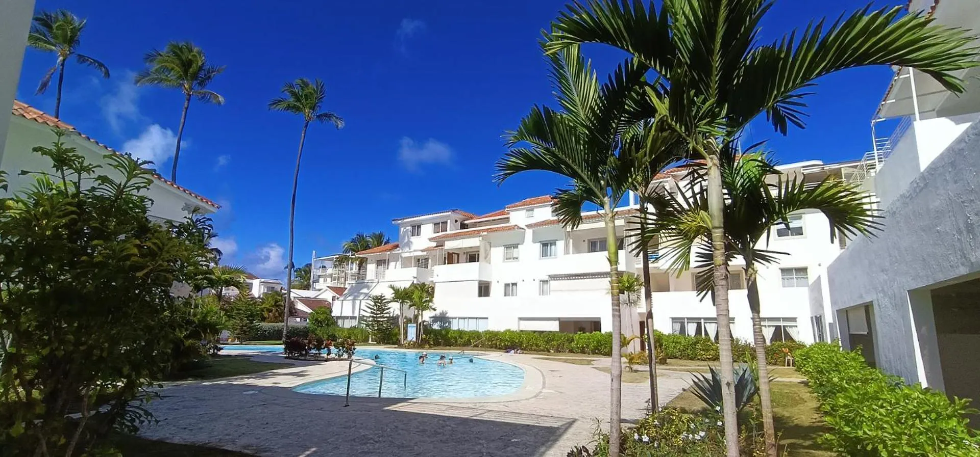 Aparthotel Las Terrazas Condo Punta Cana Beach - Los Corales Village