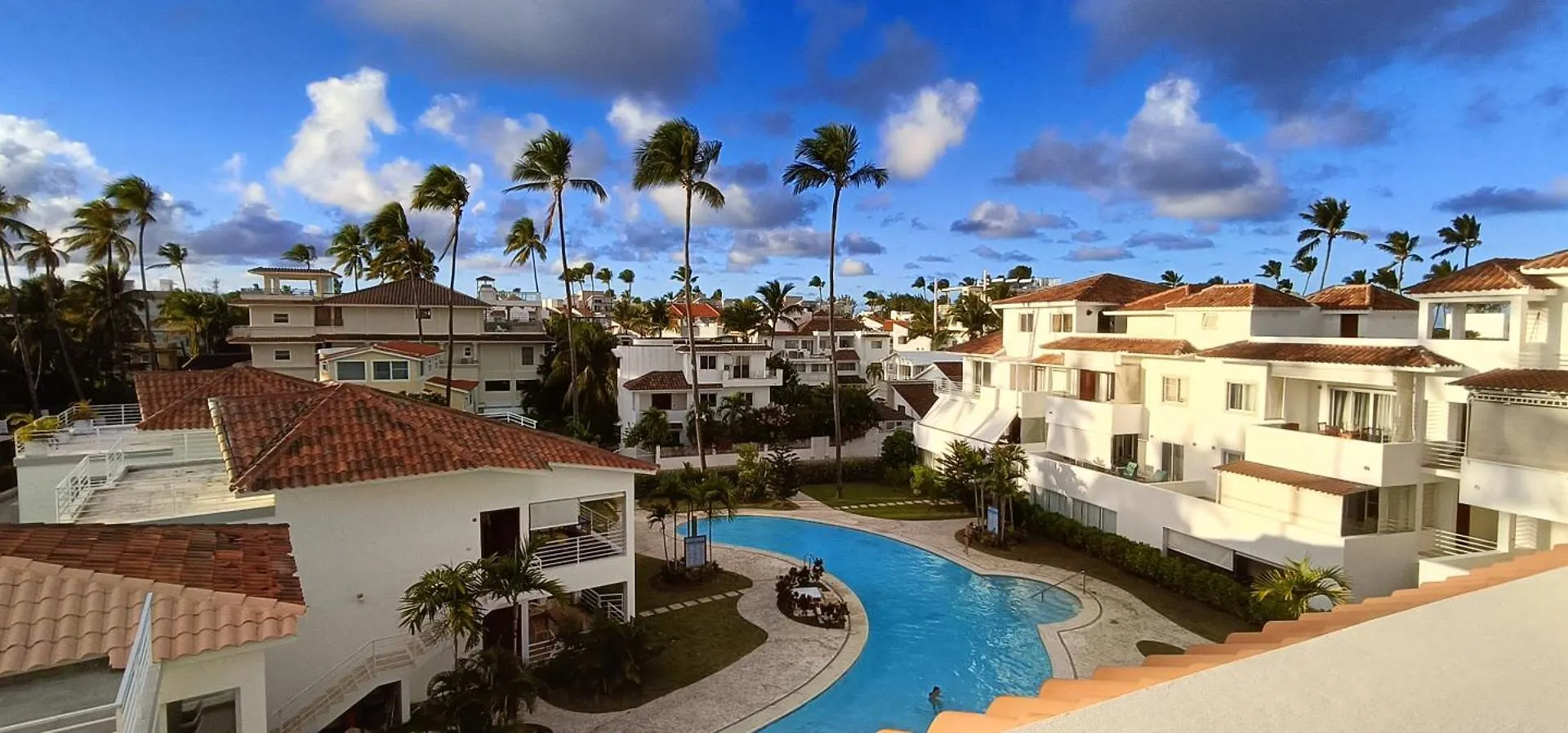 Las Terrazas Condo Punta Cana Beach - Los Corales Village Aparthotel