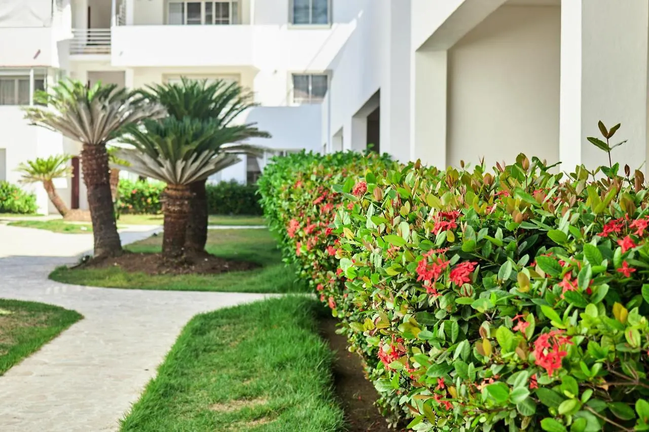 Aparthotel Las Terrazas Condo Punta Cana Beach - Los Corales Village